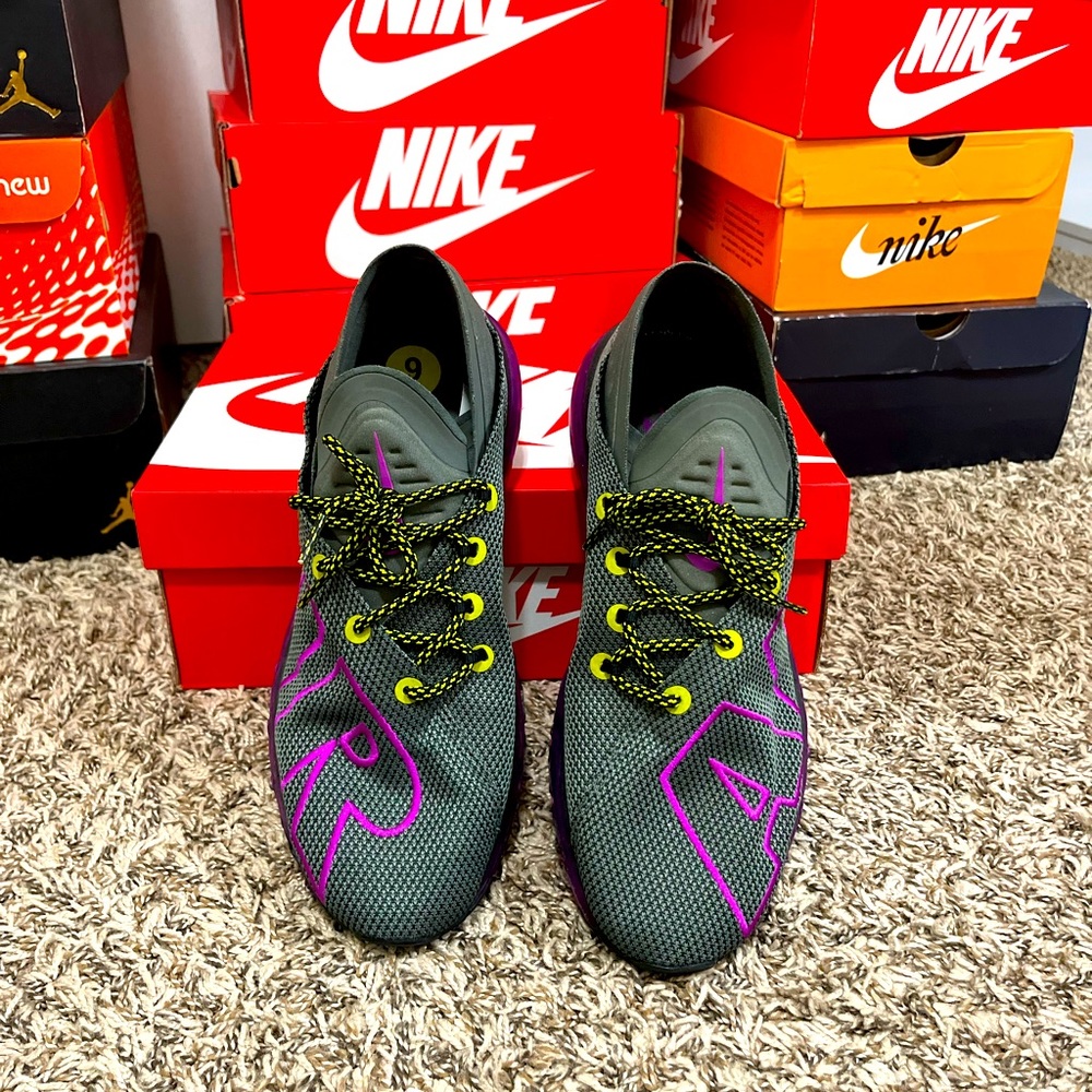 Tracyng 1902’s closet Nwt Nike airmax flair su - Picture 3 of 4